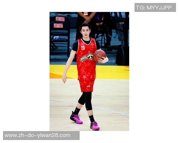 王鹤棣公开表示最喜欢的足球明星是谁并分享背后的理由